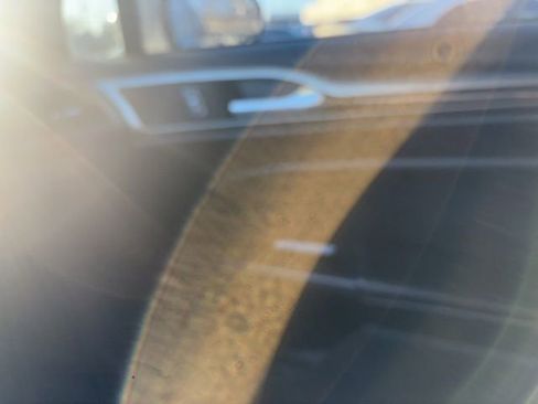 Used 2017 Ford Fusion SE w/ Fusion SE Technology Package image 15