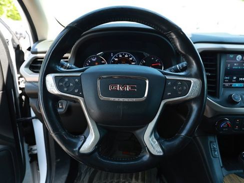 Used 2017 GMC Acadia Denali w/ Technology Package image 6