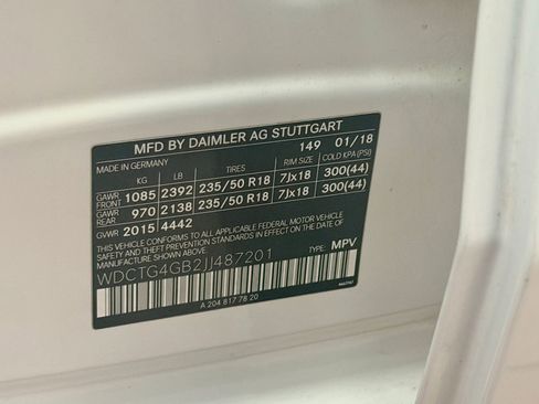 Used 2018 Mercedes-Benz GLA 250 GLA 250 4MATIC Sport Utility 4 w/ Multimedia Package image 33