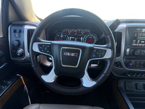 Used 2018 GMC Sierra 1500 SLT AWD/4WD image 13