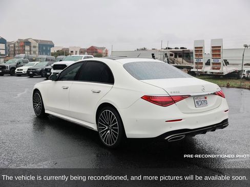Used 2023 Mercedes-Benz S 500 4MATIC image 3