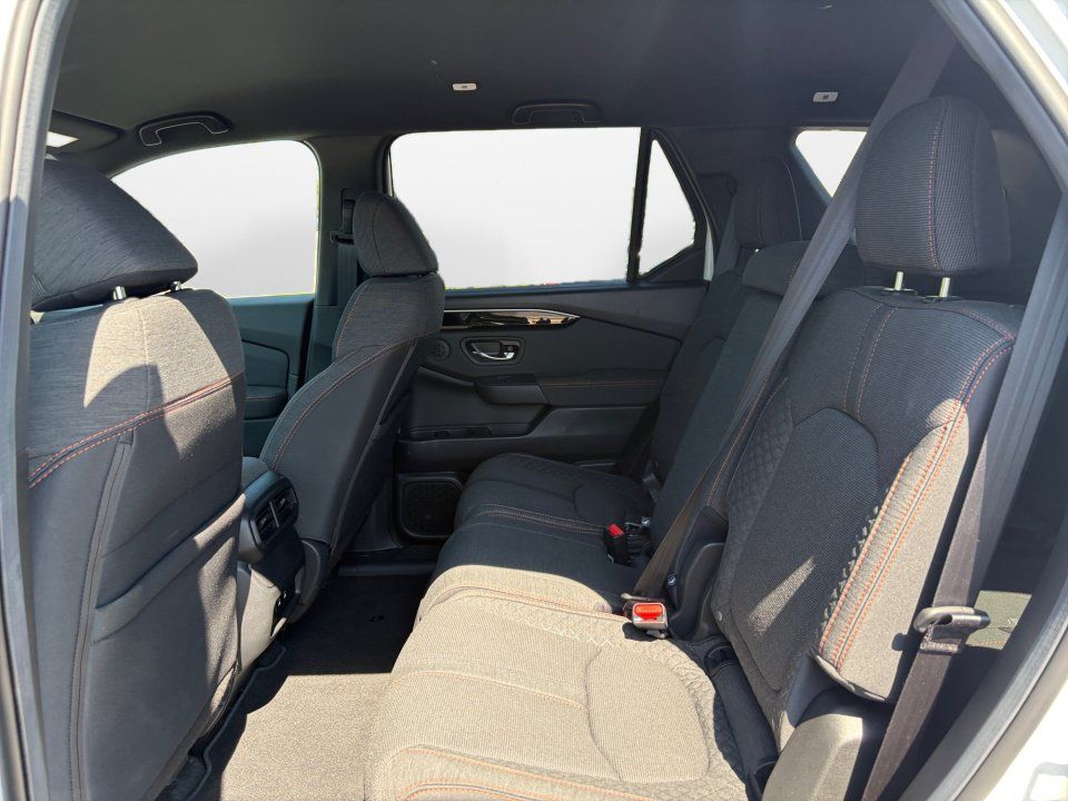 Certified 2026 Honda Pilot Sport image 16