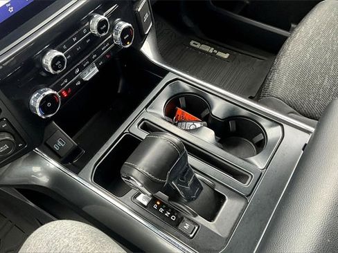 Used 2022 Ford F150 XLT w/ Equipment Group 302A High image 17