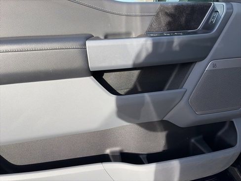 Used 2022 Ford F150 XLT w/ Equipment Group 302A High image 18