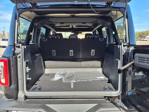 New 2025 Ford Bronco Badlands image 21