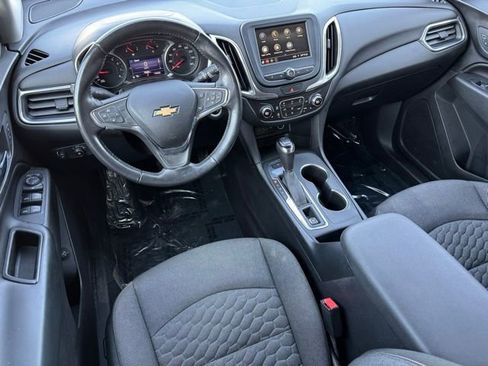 Used 2019 Chevrolet Equinox LT image 8