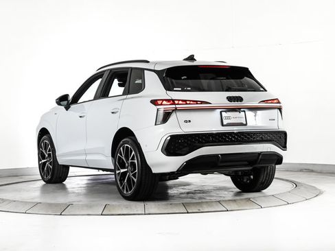 New 2026 Audi Q3 quattro 2.0T AWD/4WD image 8
