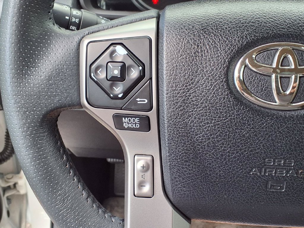 Used 2015 Toyota 4Runner SR5 RWD image 34