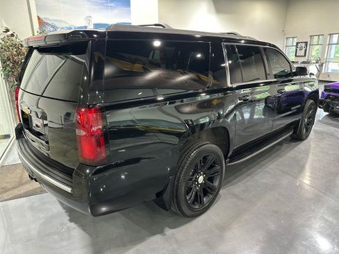Used 2015 Chevrolet Suburban LT AWD/4WD image 25