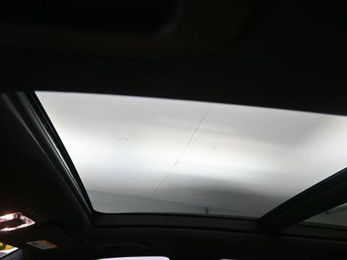 Used 2025 Mercedes-Benz GLE 450e 4MATIC image 19