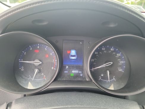 Used 2021 Toyota C-HR LE FWD image 25