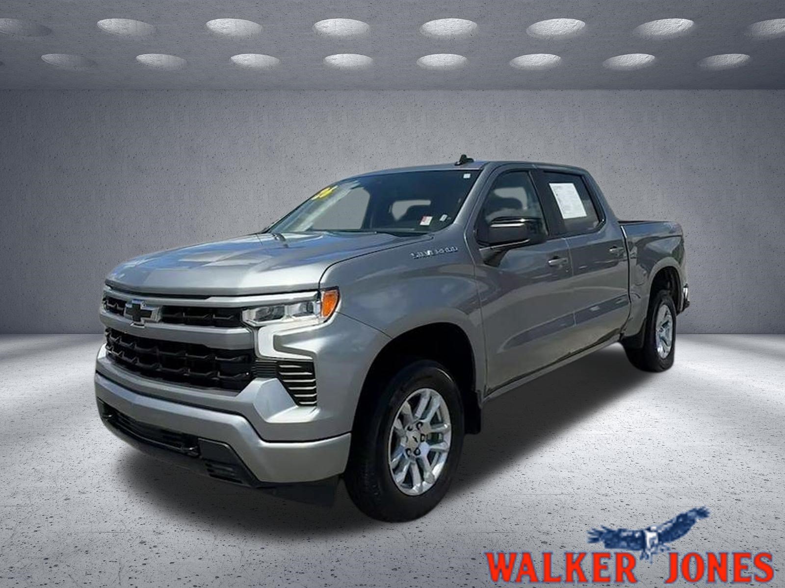 Used 2026 Chevrolet Silverado 1500 RST AWD/4WD image 1