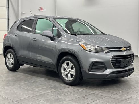 Used 2020 Chevrolet Trax LS w/ Tint and Cruise Package image 1
