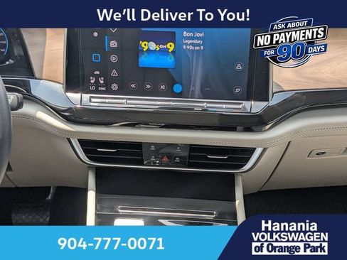 Used 2026 Volkswagen Atlas SE FWD image 19