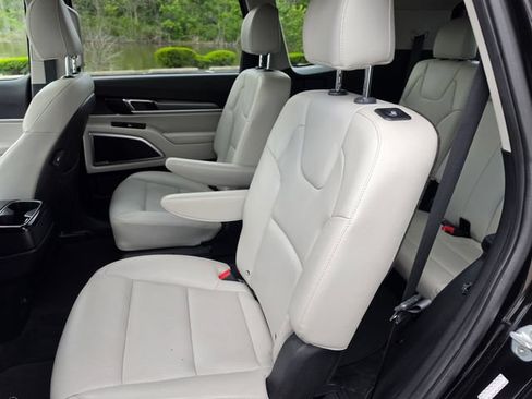 Used 2021 Kia Telluride S AWD/4WD image 35