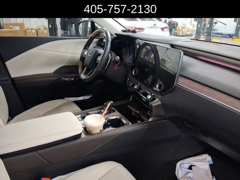 Used 2024 Lexus RX 350 Premium Plus w/ Convenience Package FWD image 7