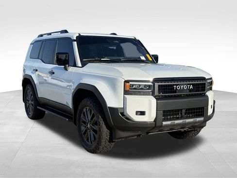 Used 2025 Toyota Land Cruiser AWD/4WD image 55