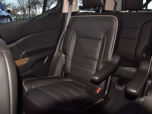 Used 2019 GMC Acadia Denali w/ Technology Package image 20