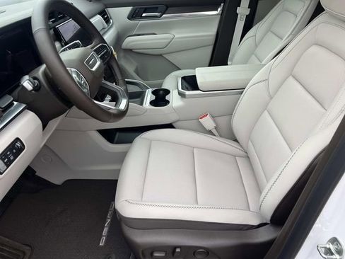 New 2026 GMC Terrain Denali image 18