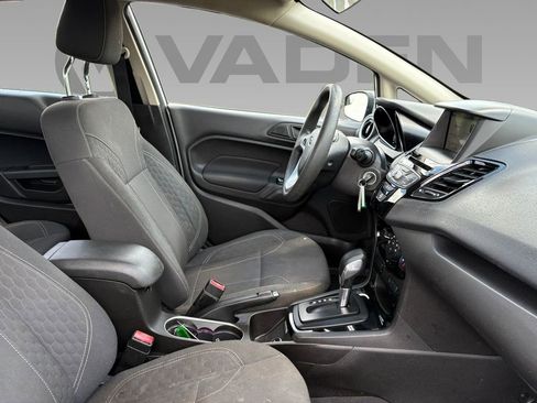 Used 2019 Ford Fiesta SE w/ Equipment Group 201A FWD image 7