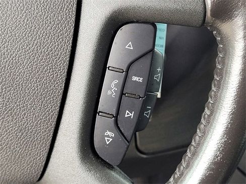 Used 2023 GMC Savana 3500 Extended w/ Driver Convenience Package image 26