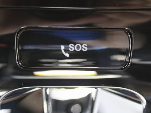 Certified 2025 Mercedes-Benz GLC 350e 4MATIC image 52