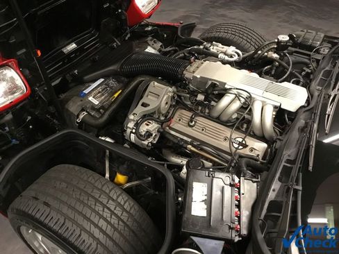 Used 1991 Chevrolet Corvette Coupe image 27