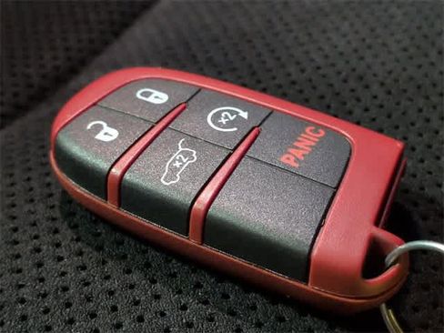 Used 2021 Dodge Durango SRT Hellcat w/ Technology Group image 37