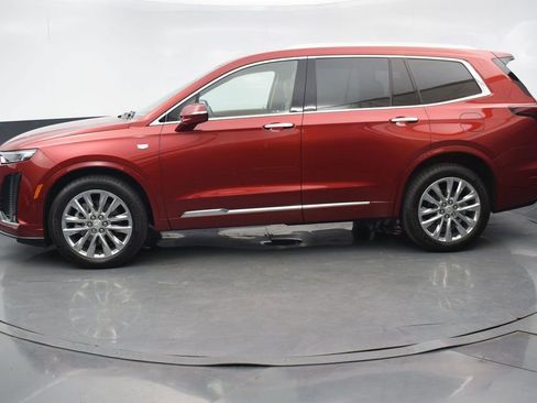 Certified 2024 Cadillac XT6 Premium Luxury w/ Platinum Package AWD/4WD image 2
