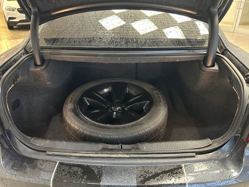 Used 2017 Dodge Charger SXT image 25