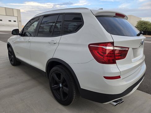 Used 2017 BMW X3 sDrive28i image 16