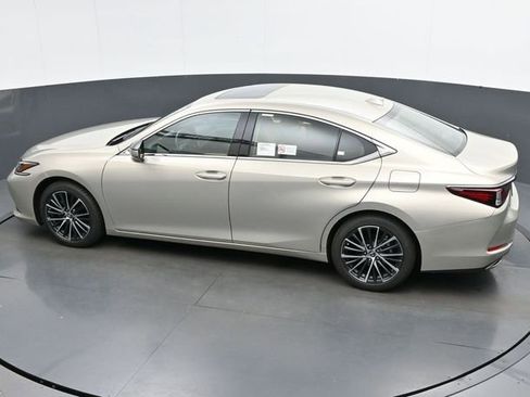 Certified 2025 Lexus ES 350 w/ Premium Package FWD image 42