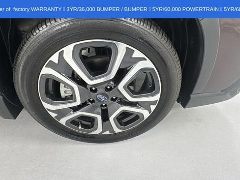 Used 2024 Subaru Ascent Touring image 9