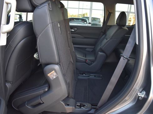 New 2026 Nissan Armada SV RWD image 34