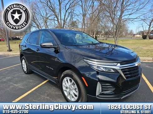 Used 2022 Chevrolet Equinox LT image 3