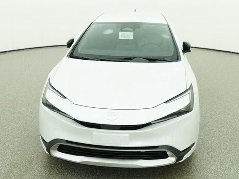 New 2026 Toyota Prius Plug-In Hybrid FWD image 15