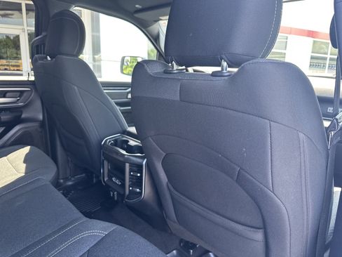 Used 2019 RAM 1500 Big Horn AWD/4WD image 31