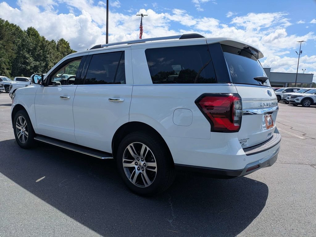 Used 2022 Ford Expedition Limited RWD image 6