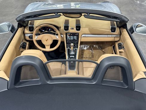 Used 2015 Porsche Boxster RWD image 44