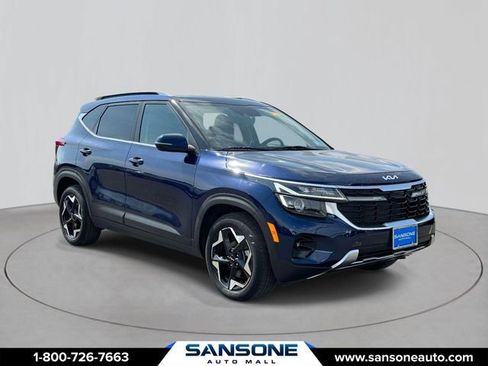 Certified 2024 Kia Seltos EX AWD/4WD image 1