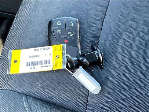 Used 2022 Chevrolet Silverado 1500 Custom image 30