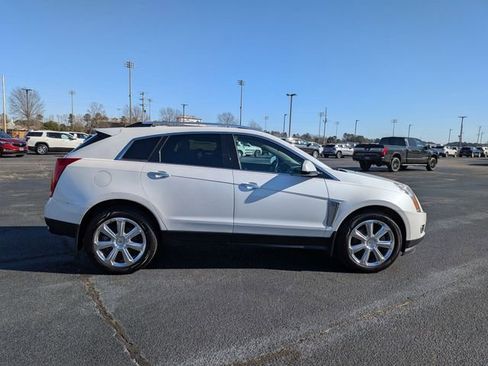 Used 2016 Cadillac SRX Performance w/ Driver Awareness Package image 2