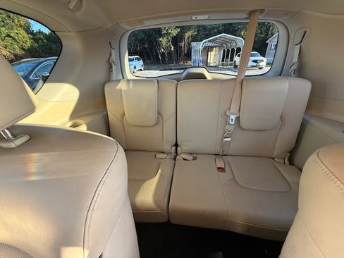 Used 2019 INFINITI QX80 Luxe image 8