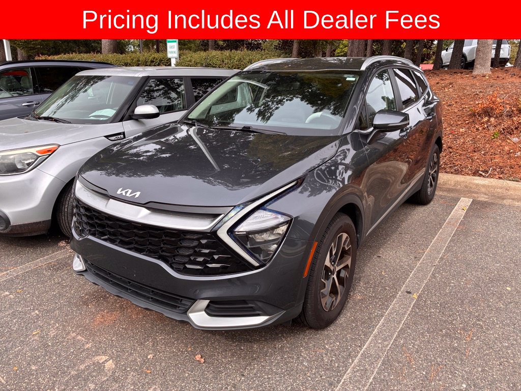 Used 2023 Kia Sportage EX AWD/4WD image 3