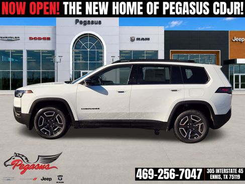 New 2026 Jeep Cherokee Limited AWD/4WD image 3