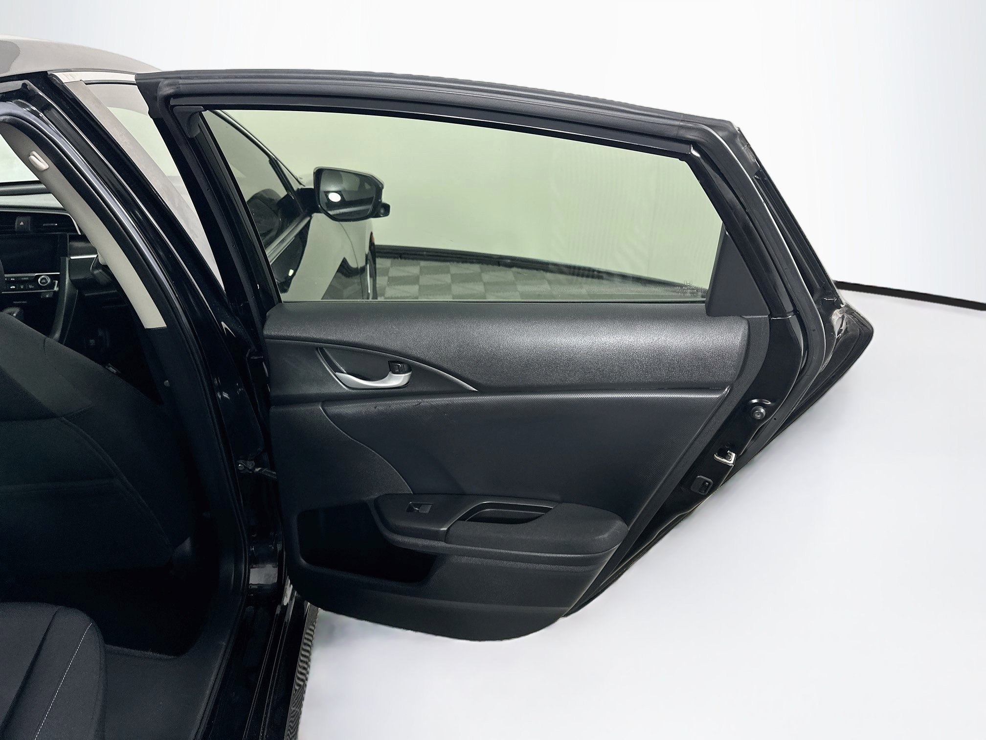 Used 2019 Honda Civic EX image 30