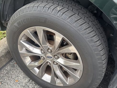 Used 2016 Ford F150 XLT w/ Equipment Group 301A Mid image 4