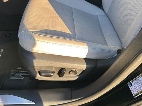 Certified 2025 Lexus RX 350 Premium Plus image 27