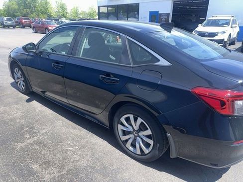 Used 2023 Honda Civic LX image 5