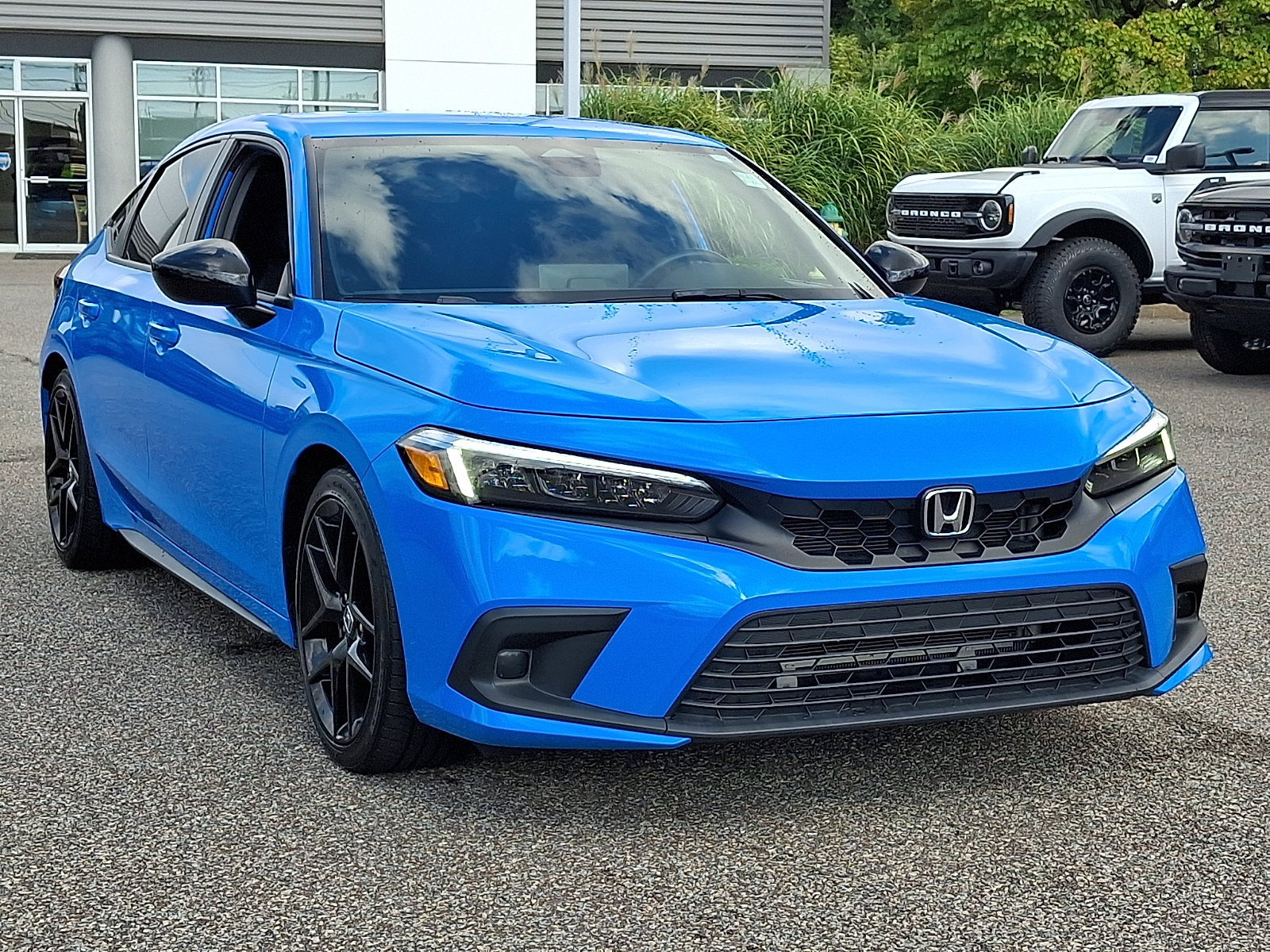 Used 2024 Honda Civic Sport image 2